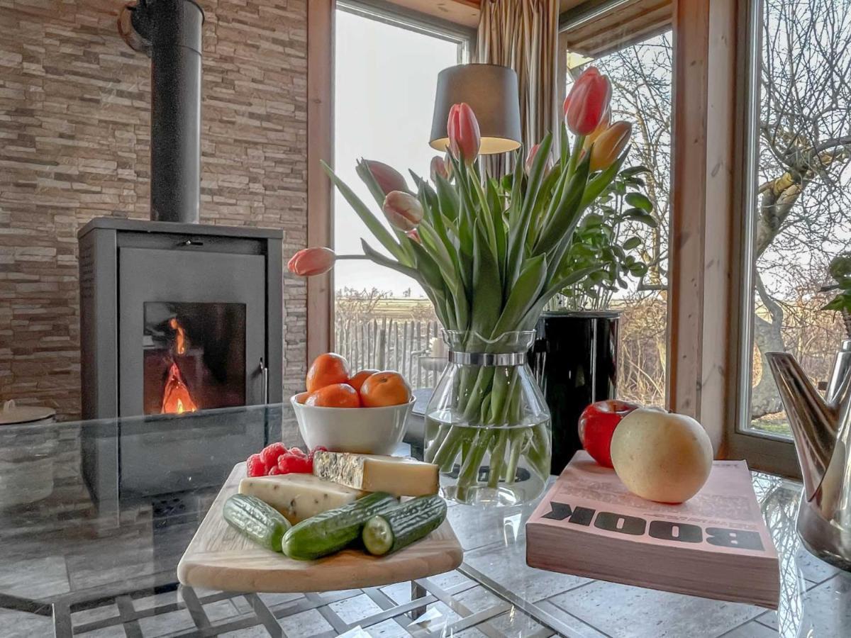 Traumhaff Kuestenchalets - Einzigartige Chalets An Der Ostsee. Ganz Aus Laerchenholz Mit Kamin Und Sauna Vogelsang-Warsin Exteriör bild