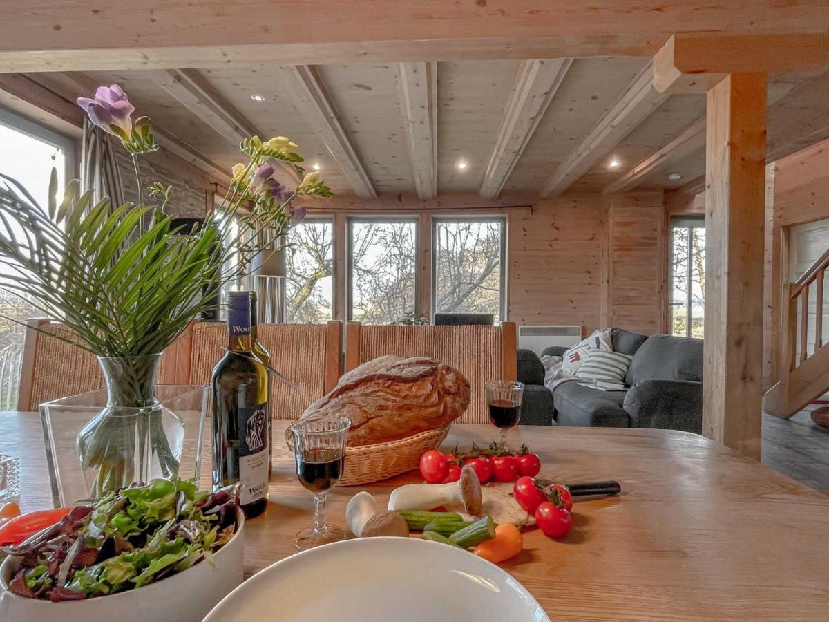 Traumhaff Kuestenchalets - Einzigartige Chalets An Der Ostsee. Ganz Aus Laerchenholz Mit Kamin Und Sauna Vogelsang-Warsin Exteriör bild